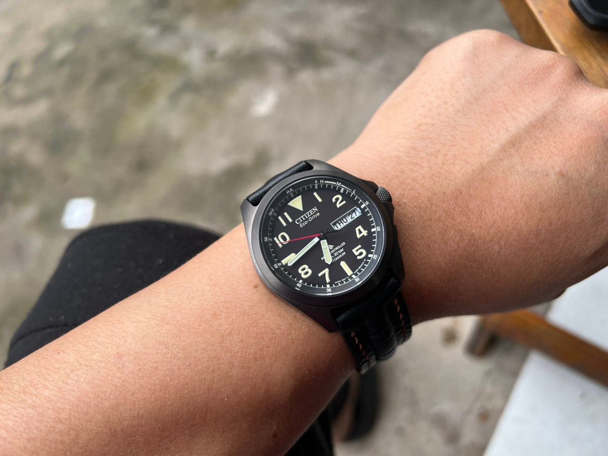 Citizen Promaster Land AT6085-50E – Chiếc đồng Hồ Lý Tưởng